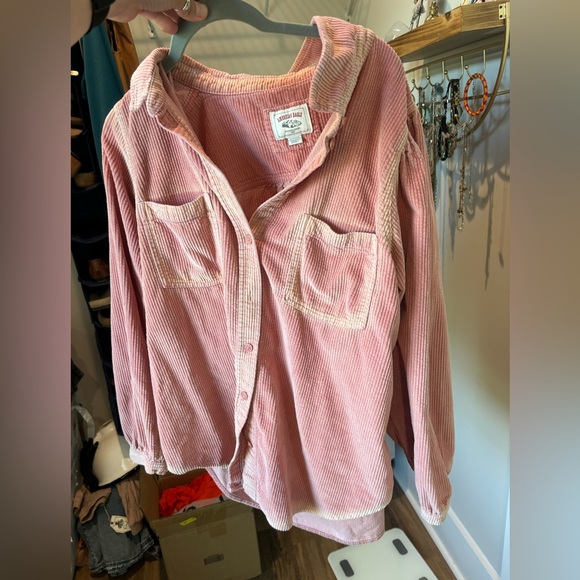 American Eagle Corduroy Button Up Pink - Picture 1 of 4